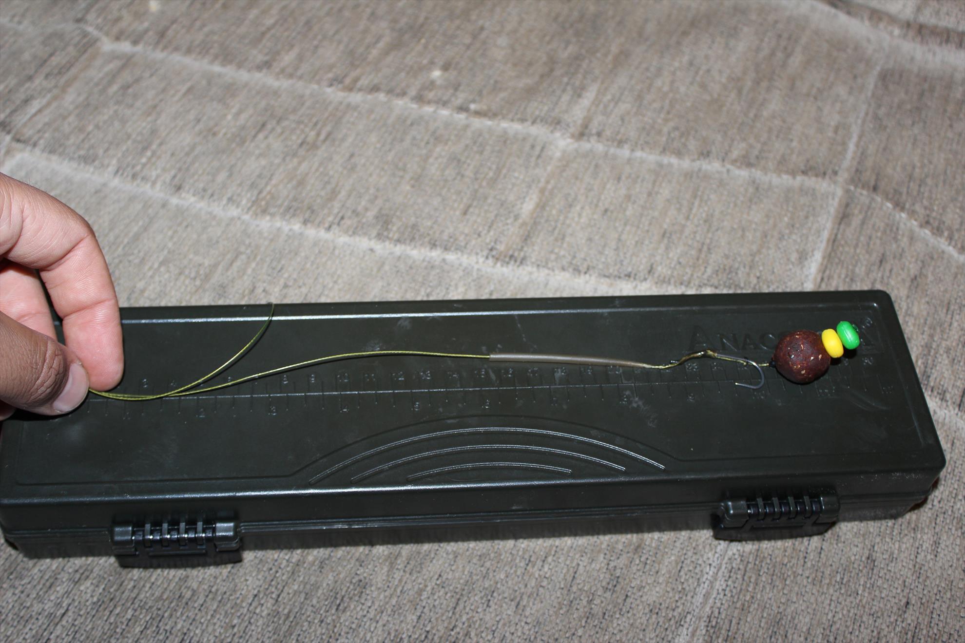 O montura de vara.. - Se masoara cu ajutorul cutiei rigide de monturi lungimea dorita (eu am ales 25 cm)